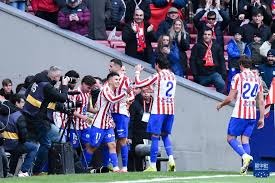 NFL常规赛神奇接球镜头： 伯克斯极限后仰揽月 纳库阿秀神仙接球